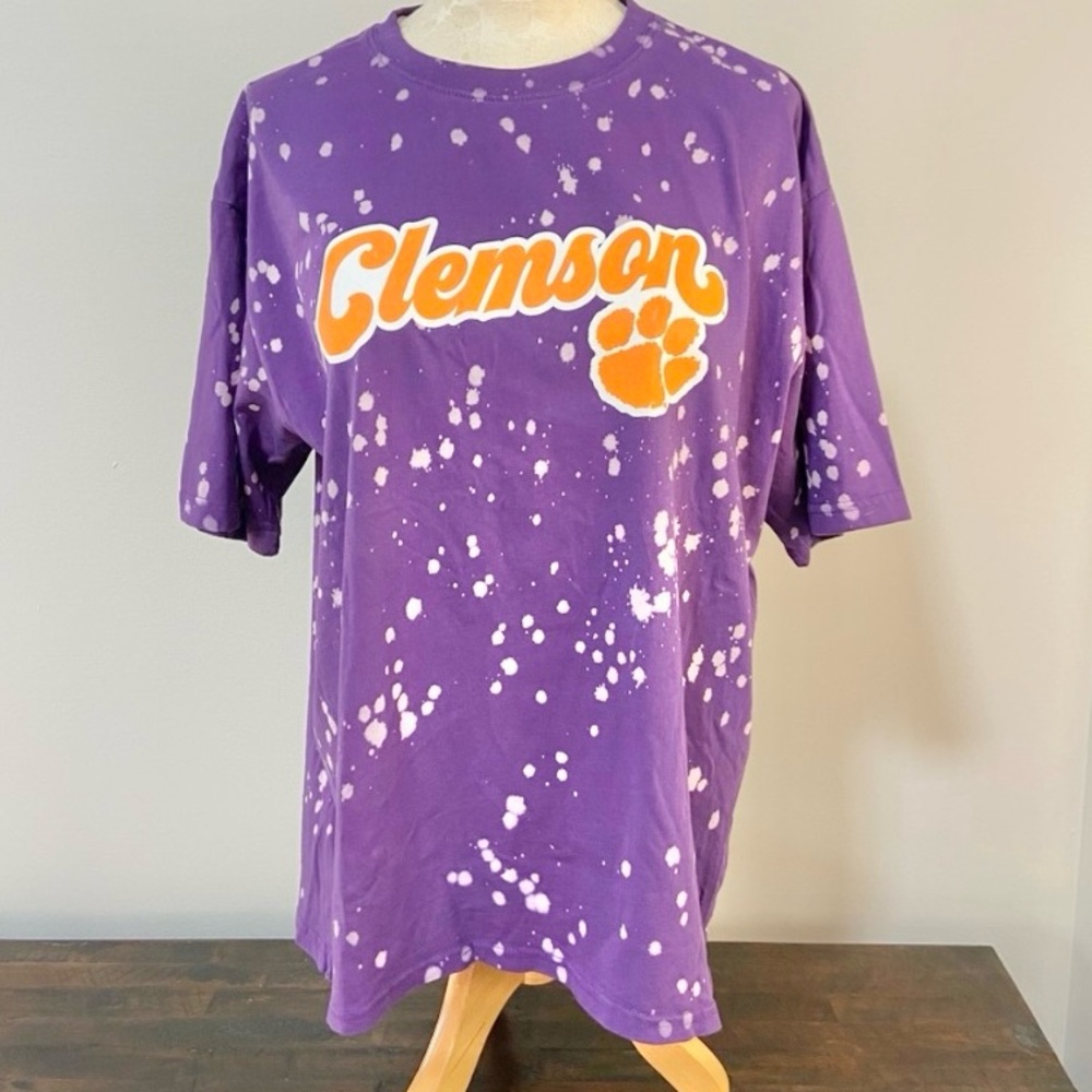 Clemson Tigers Pressbox Royce Apparel Purple Spot Wash Tee Women's Medium